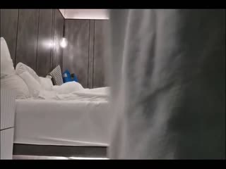 良家妹子带去酒店暴力输出操到妹子娇喘连连